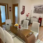 Stylish & Spacious With Balcony *