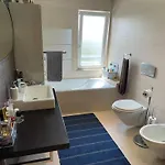 Stylish & Spacious With Balcony *