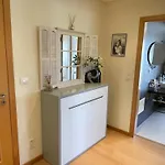 Stylish & Spacious With Balcony * لورينها