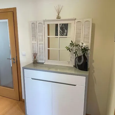Stylish & Spacious With Balcony Apartment Lourinhã
