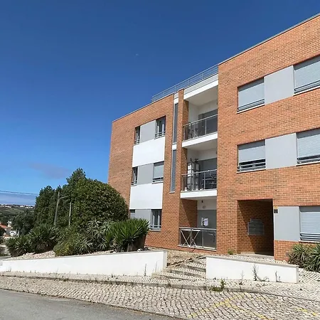 Stylish & Spacious With Balcony