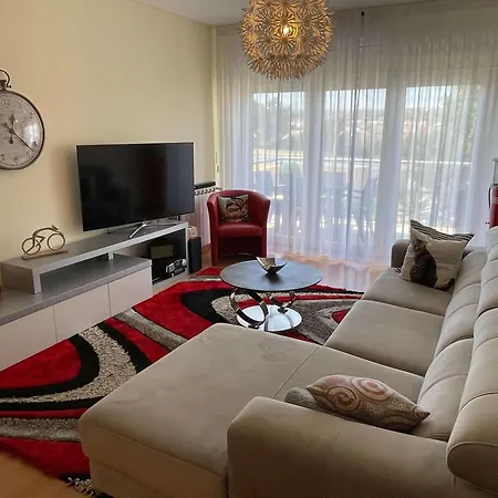 Apartment Stylish & Spacious With Balcony Lourinhã